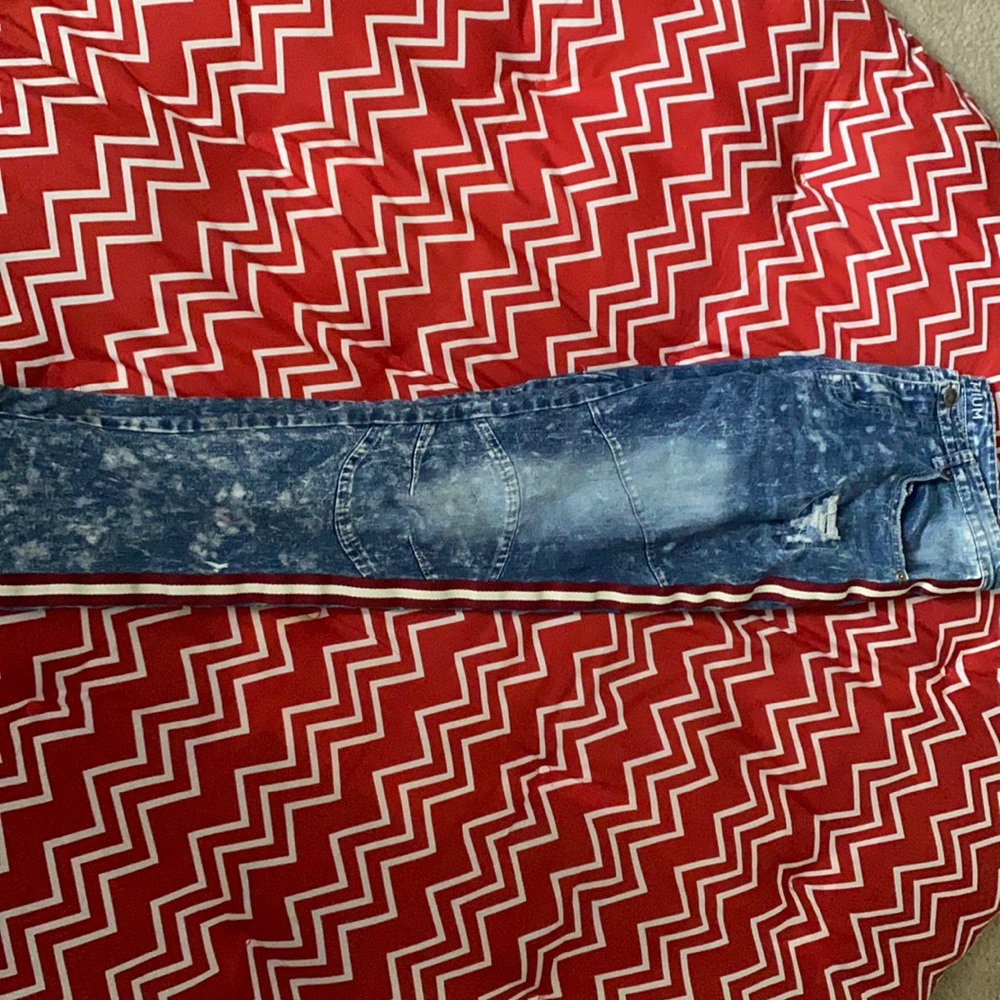 Dark Blue Jeans with Red & White Stripe